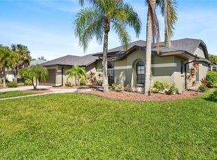 1048 Harbour Drake Dr, Punta Gorda, FL 33983