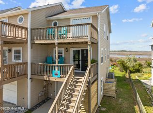 127 Sea Gull Ln, North Topsail Beach, NC 28460