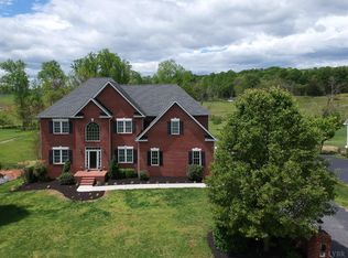 1893 Colby Dr, Forest, VA 24551