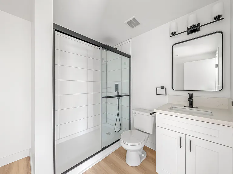 402 Arbor Dr #3 — Photo 9