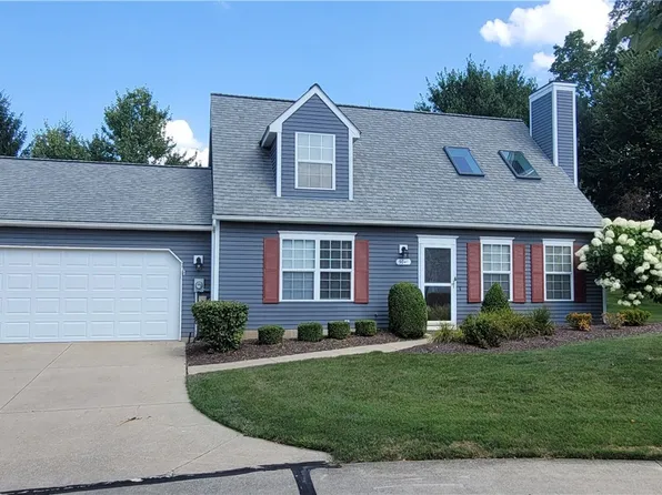 9041 Twin Hills Pkwy, Twinsburg, OH 44087
