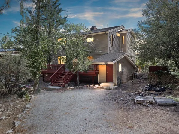 2028 Freeman Dr, Pine Mountain Club, CA 93222