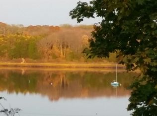 63 Overhill Rd, Warren, RI 02885