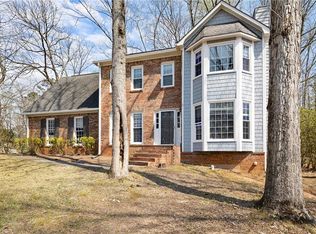 1357 Willowbrook Dr SW, Marietta, GA 30064