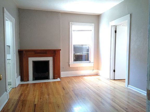 5th image of 1230 Washington St APT 2