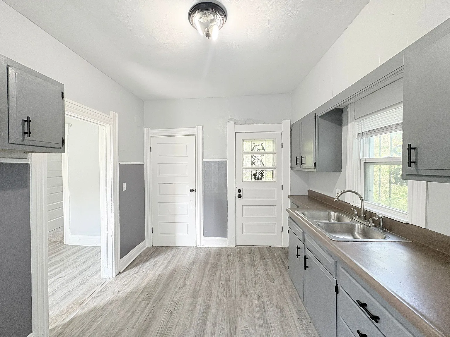 4 bed, 1193 sqft, $1,325 — Photo 4
