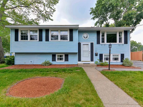 9 Kingston Drive, Nashua, NH 03060
