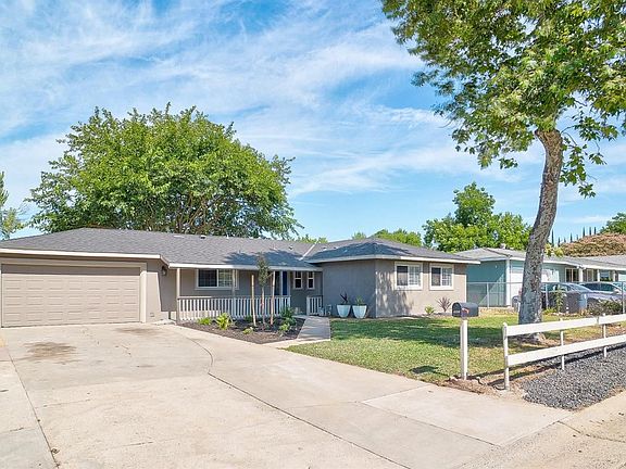 3rd image of 7531 Van Maren Ln