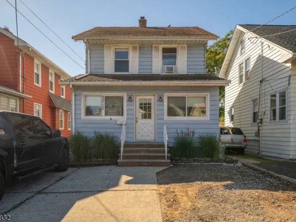 830 Gibbons Ct, Elizabeth City, NJ 07202