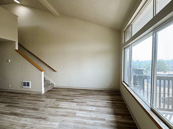 4th image of 88 Lincoln St APT C-6