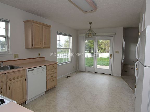 5th image of 76 Haymarket Way