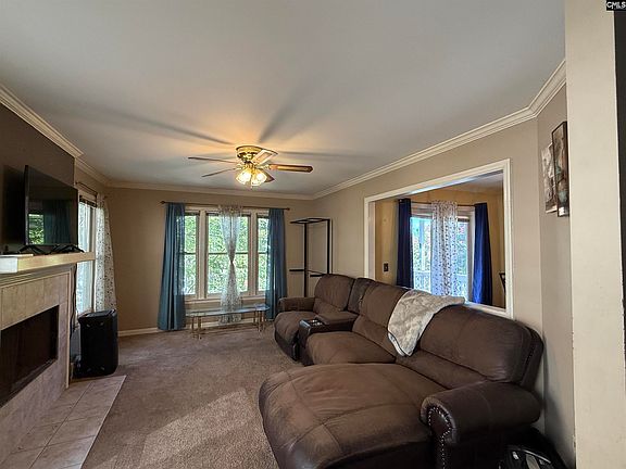 3rd image of 127 River Bluff Ct