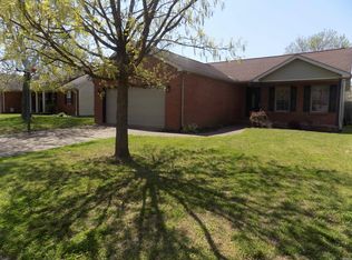 4133 Hedgewood Ct, Newburgh, IN 47630