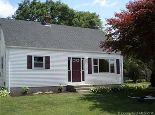 21 Oak Hill Rd, Oakdale, CT 06370