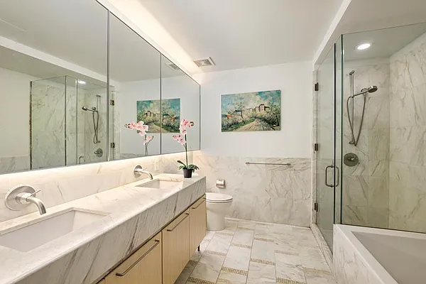 Rented by Douglas Elliman | media 4