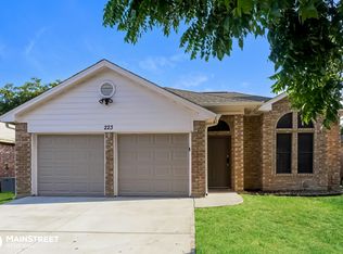 223 Rodeo Dr, Keller, TX 76248