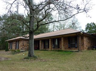 20038 Gleber Ln, Belle Chasse, LA 70446
