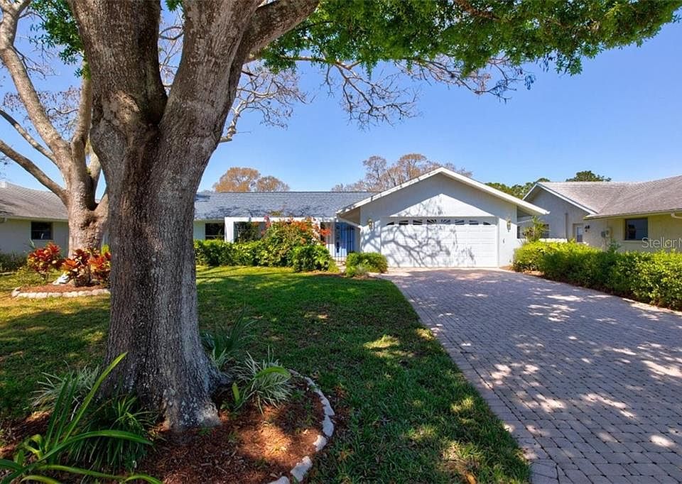 1st image of 4831 Greywood Ln