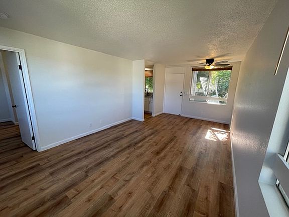 3rd image of 95-640 Hamumu St APT H205