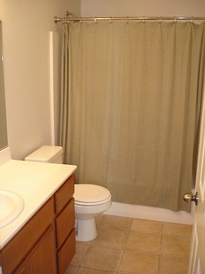 4th image of 27013 Channel Ln APT 9