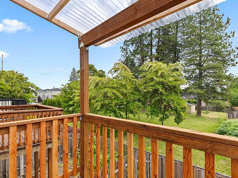 3938 SW 182nd Pl — Photo 39
