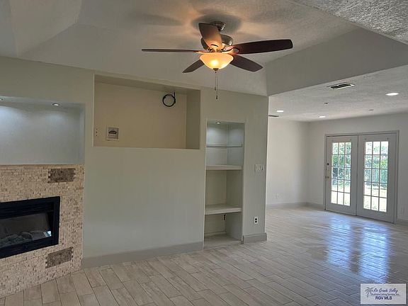 2nd image of 1430 Codorniz Dr