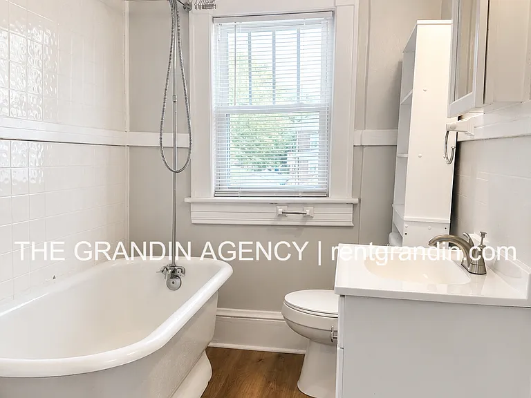 2818 Burton Ave NW #A — Photo 7