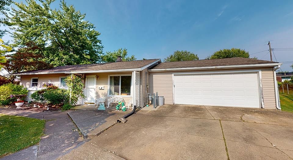 1st image of 2014 Willowood Dr S