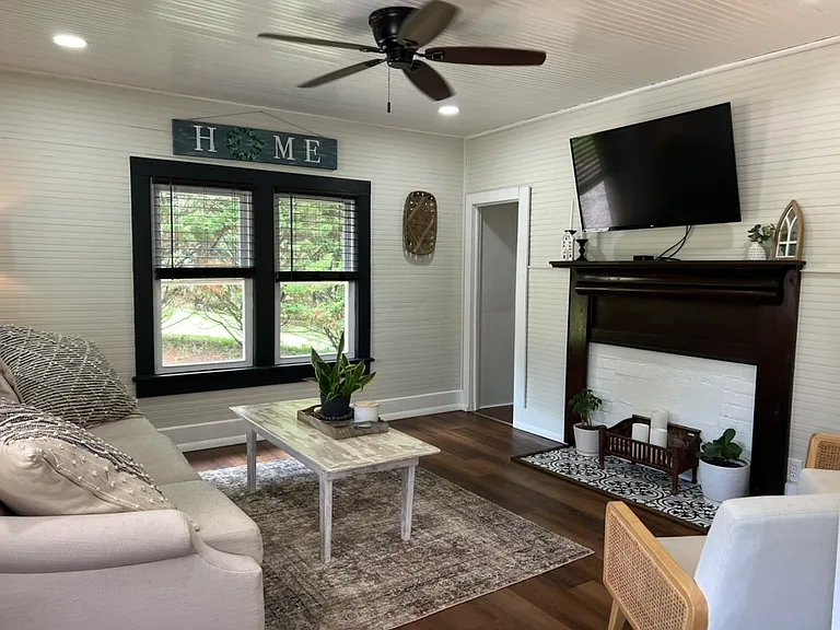 8615 Snow Hill Rd — Photo 17