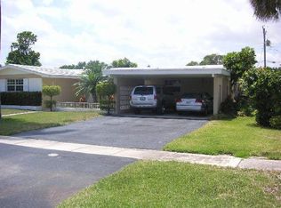 241 Tam O Shanter Dr, Palm Springs, FL 33461