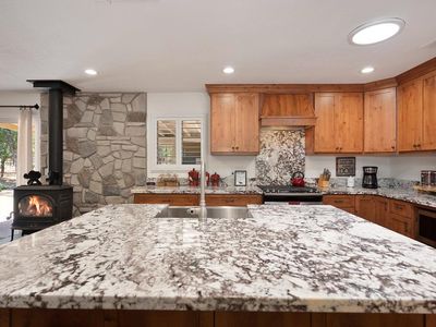 6796 Lindberg Ave, Placerville, CA, 95667