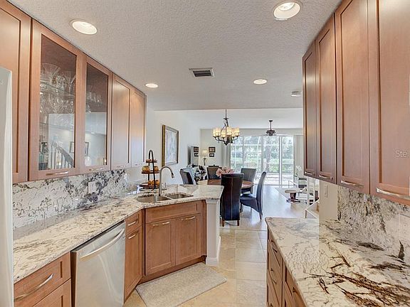 4th image of 1613 Burgos Dr