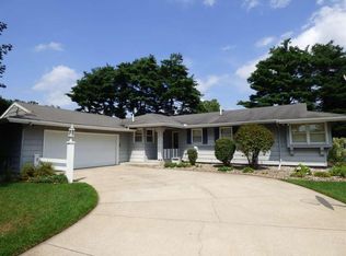 55964 River Shore Ln, Elkhart, IN 46516