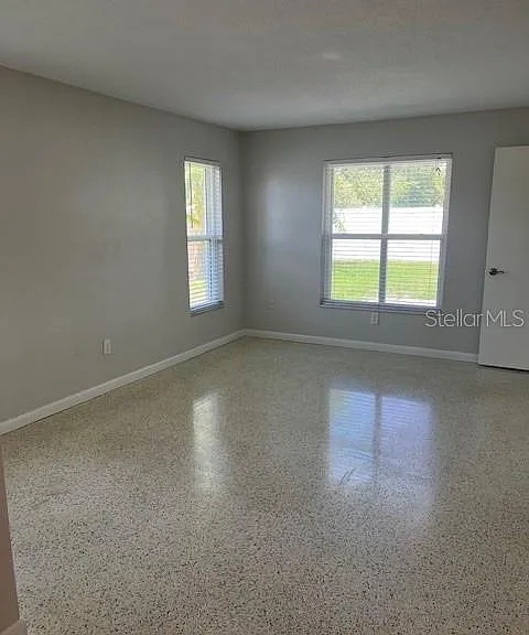 1910 Bayshore Dr — Photo 15