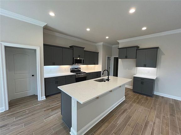 3rd image of 19422 Chelwood Ct