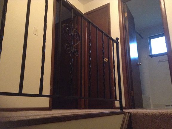 2nd image of 3918 Yale Ave