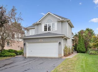 18 Pearwood Ct, Kitchener, ON