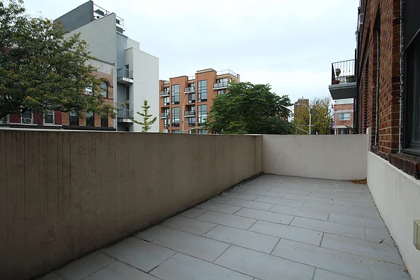 Rented by Rental Solutions Inc | media 30