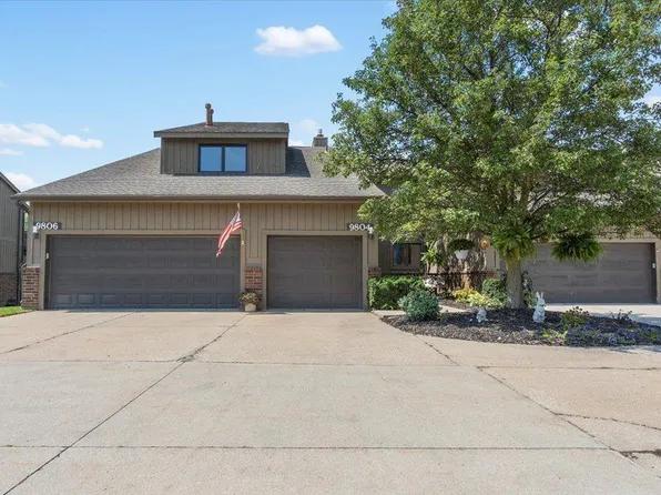 9804 Hawthorne Glen Dr, Grosse Ile, MI 48138