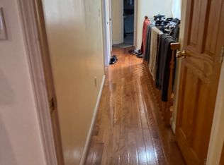 2 108th St, South Richmond Hill, NY 11419