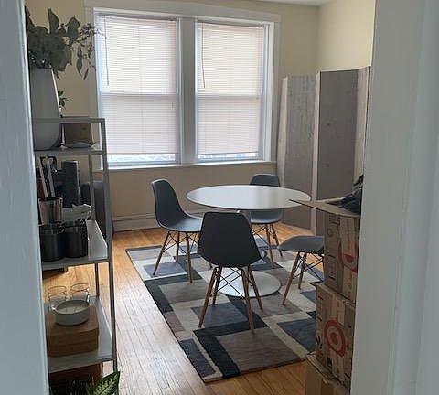 4th image of 4153 N Ashland Ave APT 2W