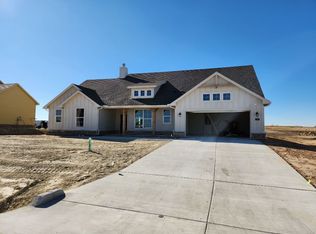 124 Spicewood Trl, Rhome, TX 76078