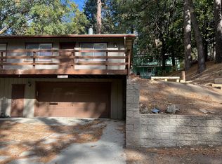 31440 Oceanview Dr, Running Springs, CA 92382