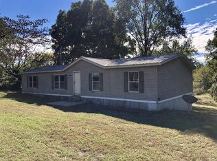 173 W Roberts Rd, Portland, TN 37148