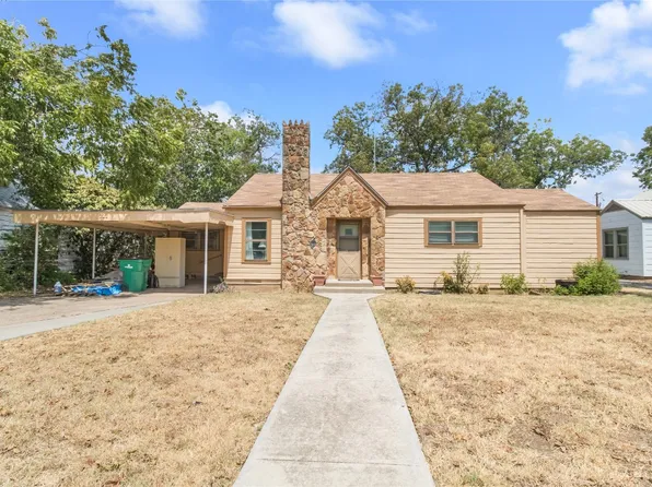 121 Miami St, Coleman, TX 76834