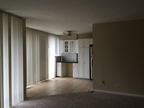 2nd image of 1833 Four Lakes Ave APT 1L