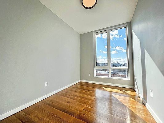 3rd image of 689 5th Ave #4B