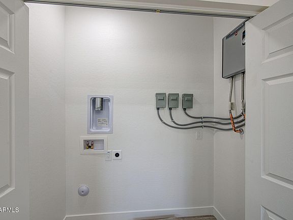 5th image of 715 S 97TH Street