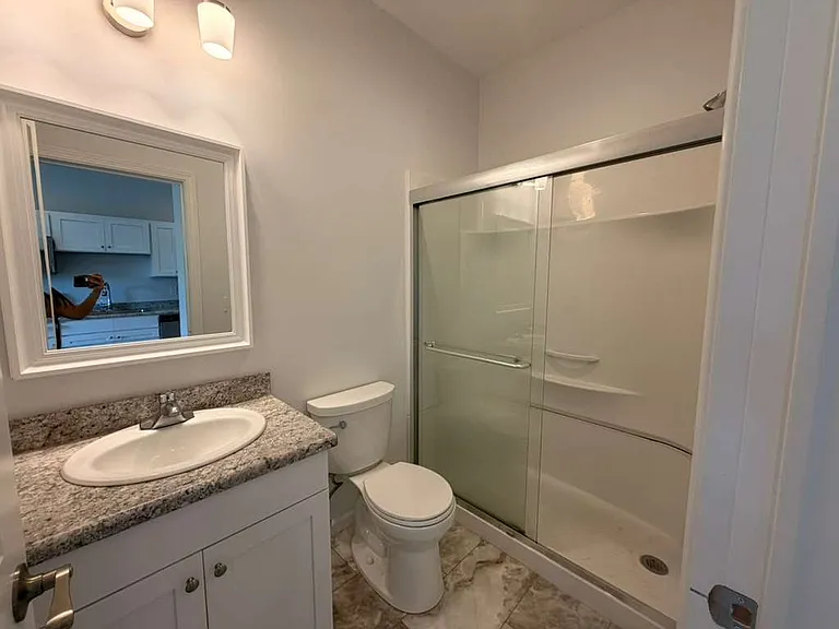 337 Main St #7A — Photo 4
