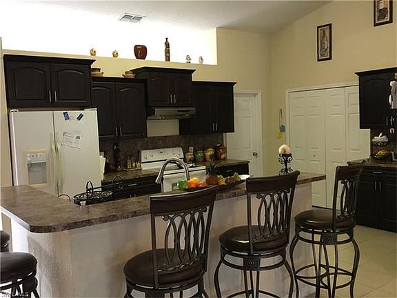 4th image of 1903 Nora Ave S